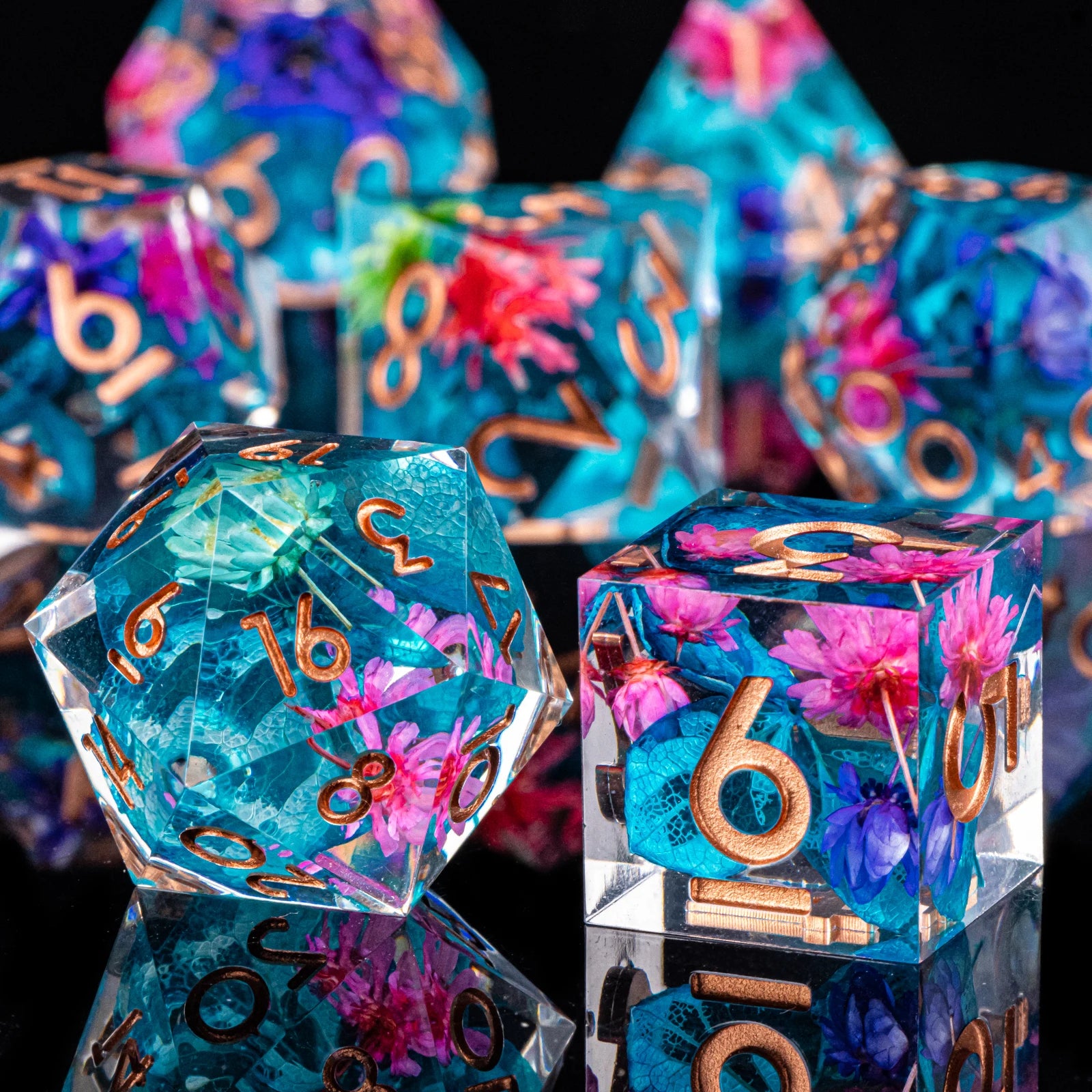 Celestial Halo – Resin 7‑Piece Dice Set