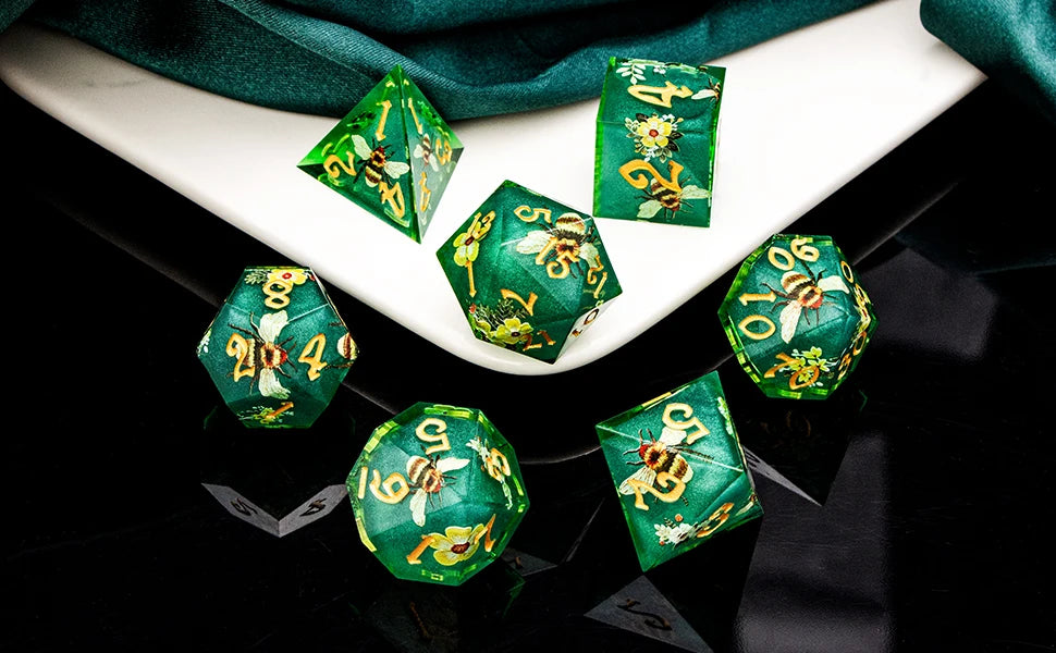 Arcane Pulse – 7‑Piece Dice Set
